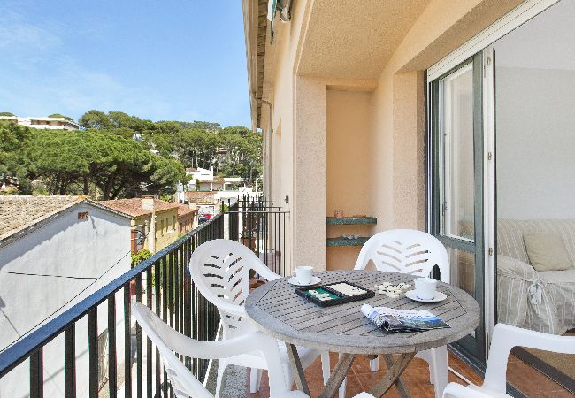  en Llafranc - 1SARR 01 - Apartament per a 4 persones amb plaça de pàrquing situat a Llafranc a 170m de la platja