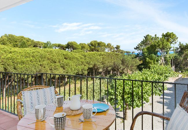  in Calella de Palafrugell - 1CAN01 - Cozy 2 bedroom apartment with terrace near the beach of Calella de Palafrugell.