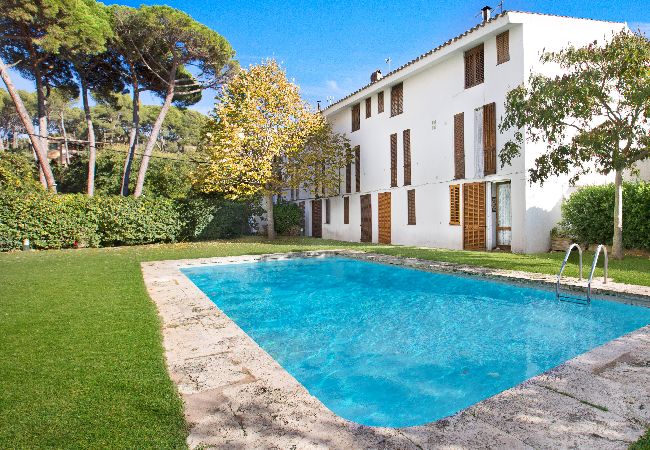 villa à Llafranc - 1ROS 01 - Maison de 150 m2 avec piscine communautaire et parking, très proche de la plage de Llafranc